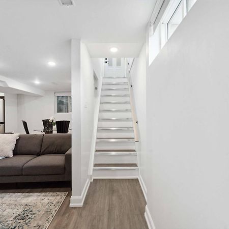 Modern 3Br Suites Ottawa Esterno foto