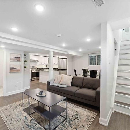 Modern 3Br Suites Ottawa Esterno foto
