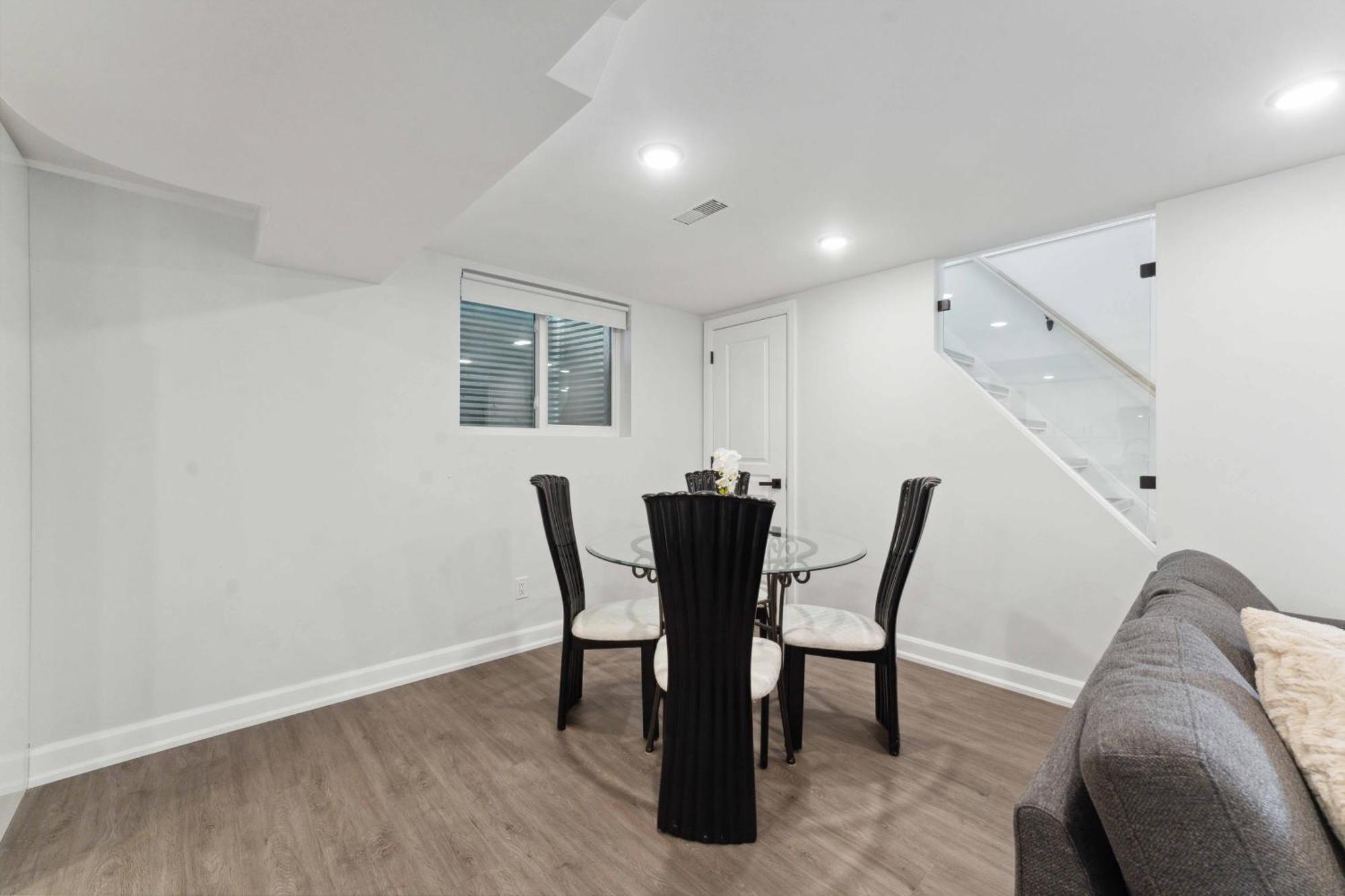 Modern 3Br Suites Ottawa Esterno foto